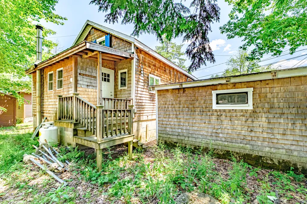 282 Harmons Beach Road Standish ME 04084