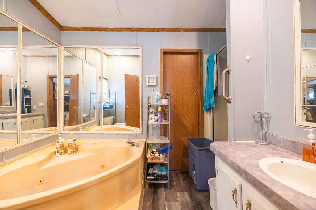 140 Cressey Road Monmouth ME 04259