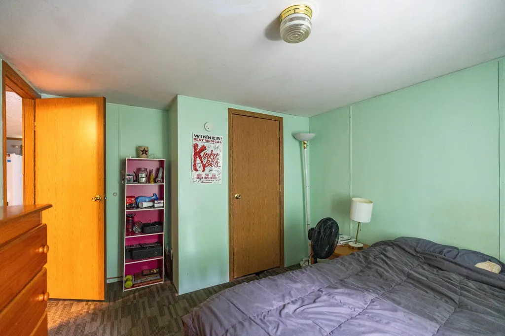 140 Cressey Road Monmouth ME 04259