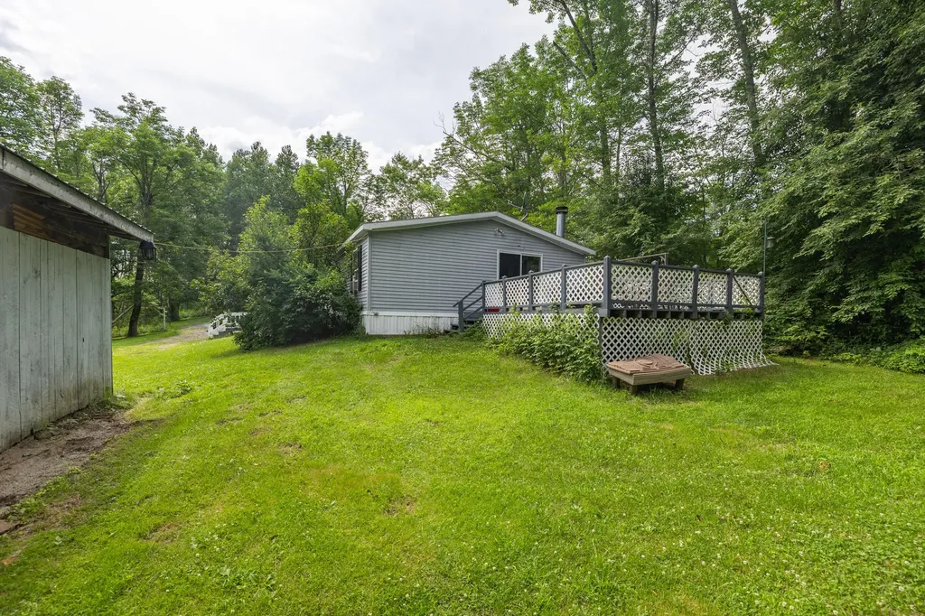 140 Cressey Road Monmouth ME 04259