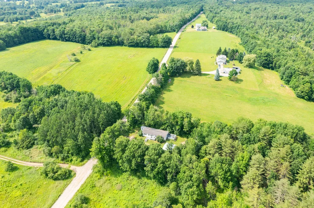 140 Cressey Road Monmouth ME 04259