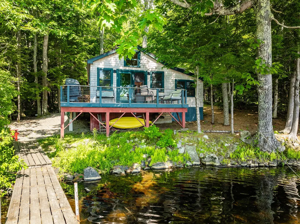 92 Norton Pond Road Lincolnville ME 04849