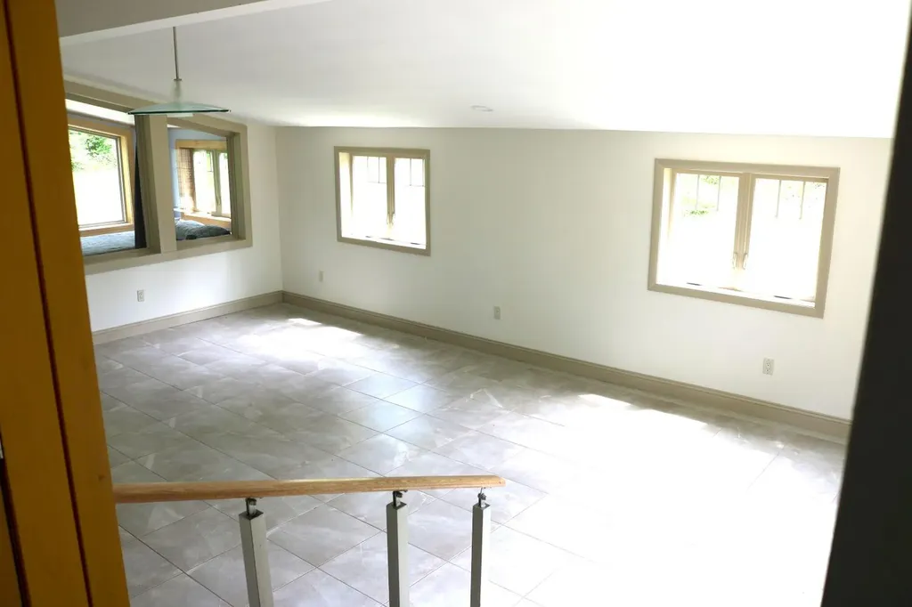 206 Drury Road Solon ME 04979