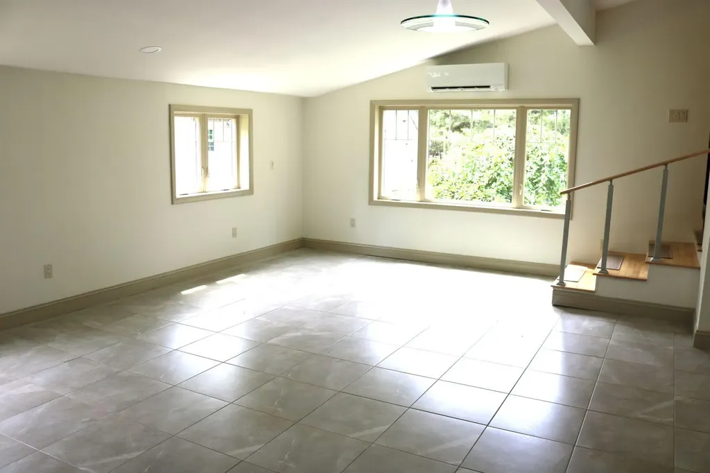 206 Drury Road Solon ME 04979