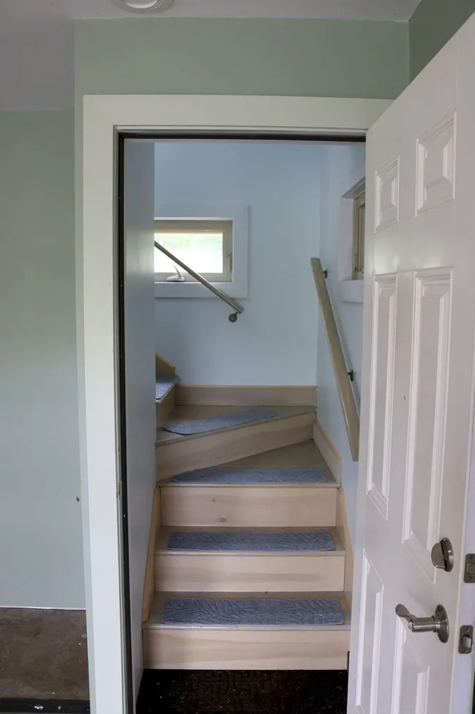 206 Drury Road Solon ME 04979