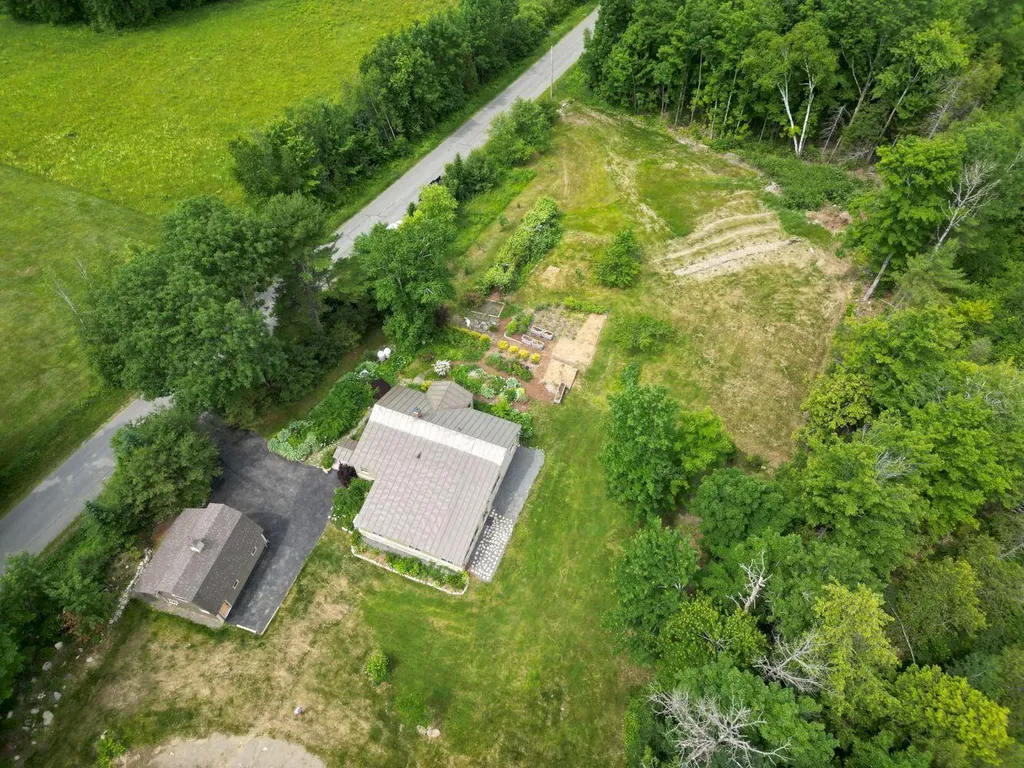 206 Drury Road Solon ME 04979