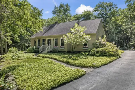 28 Marshview Drive Freeport ME 04032
