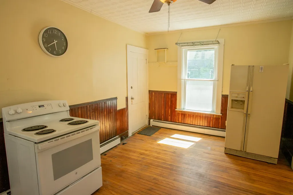 15 Autumn Street Bangor ME 04401
