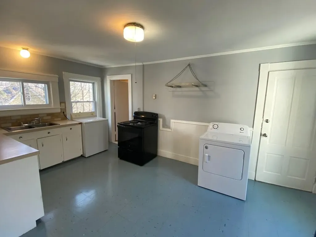 15 Autumn Street Bangor ME 04401
