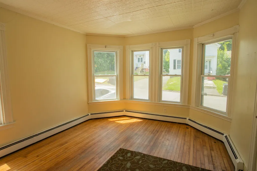 15 Autumn Street Bangor ME 04401