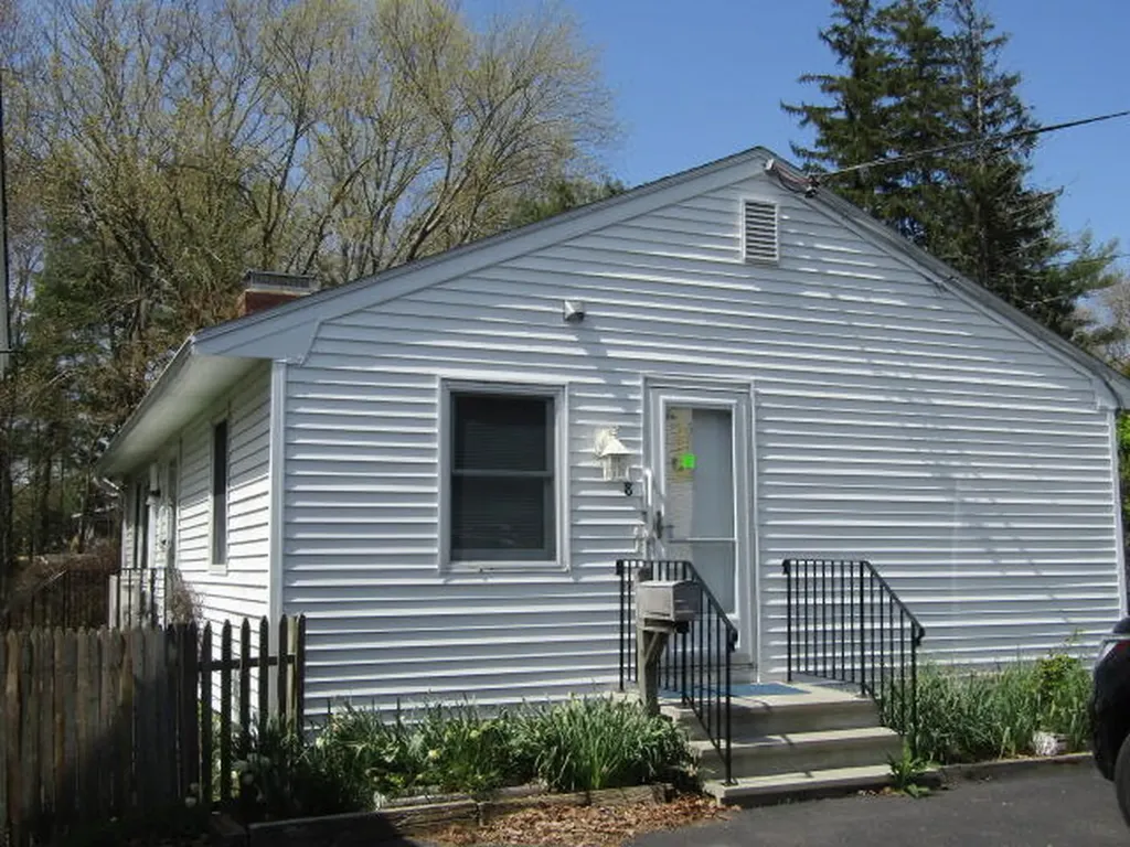 8 Angel Avenue York ME 03909