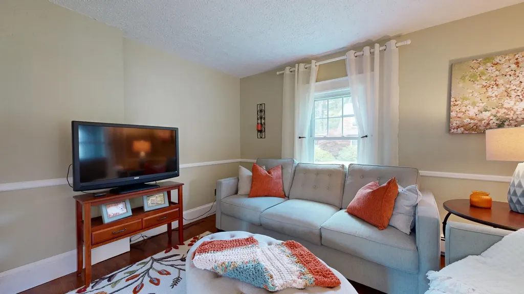 48 Grandview Avenue Auburn ME 04210