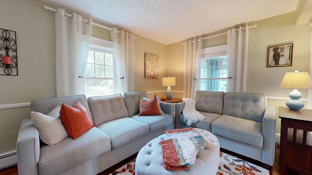 48 Grandview Avenue Auburn ME 04210