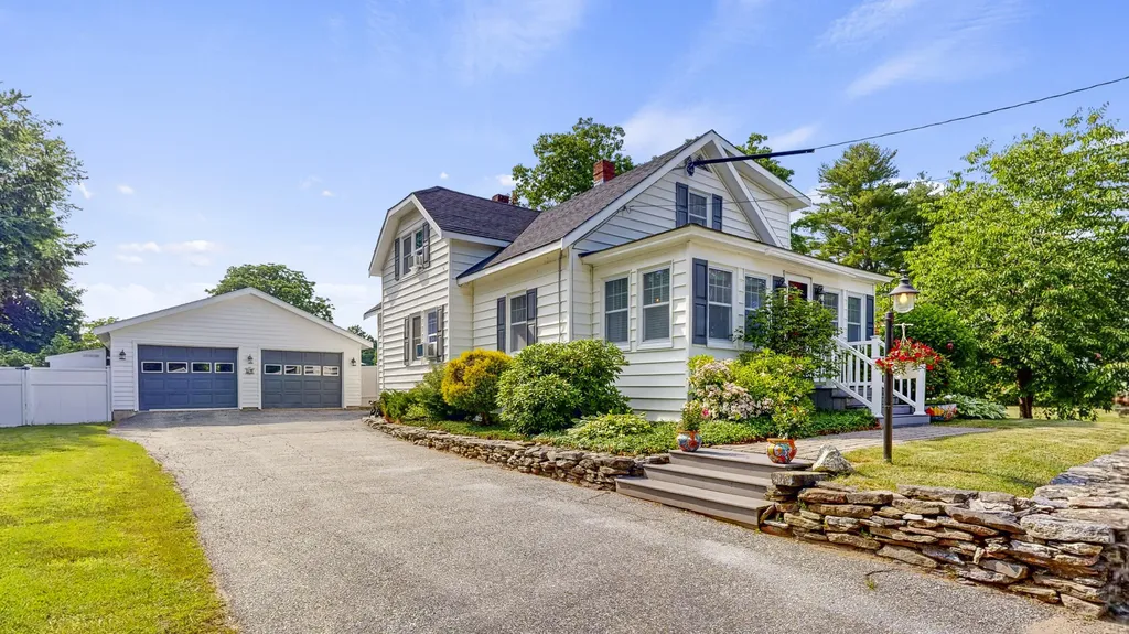 48 Grandview Avenue Auburn ME 04210
