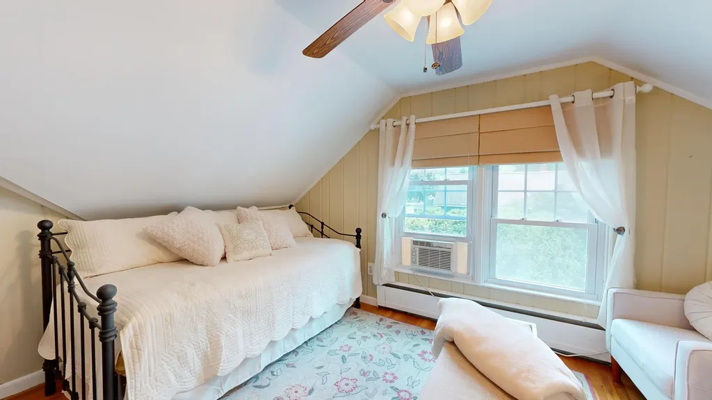 48 Grandview Avenue Auburn ME 04210
