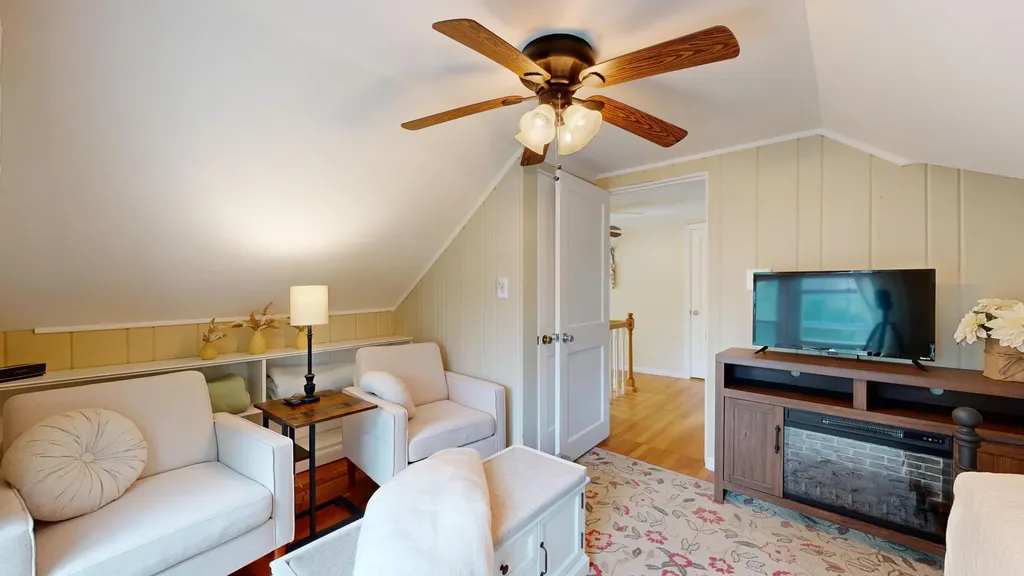 48 Grandview Avenue Auburn ME 04210