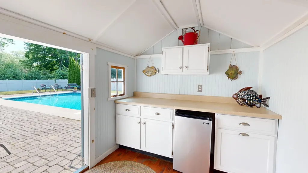 48 Grandview Avenue Auburn ME 04210