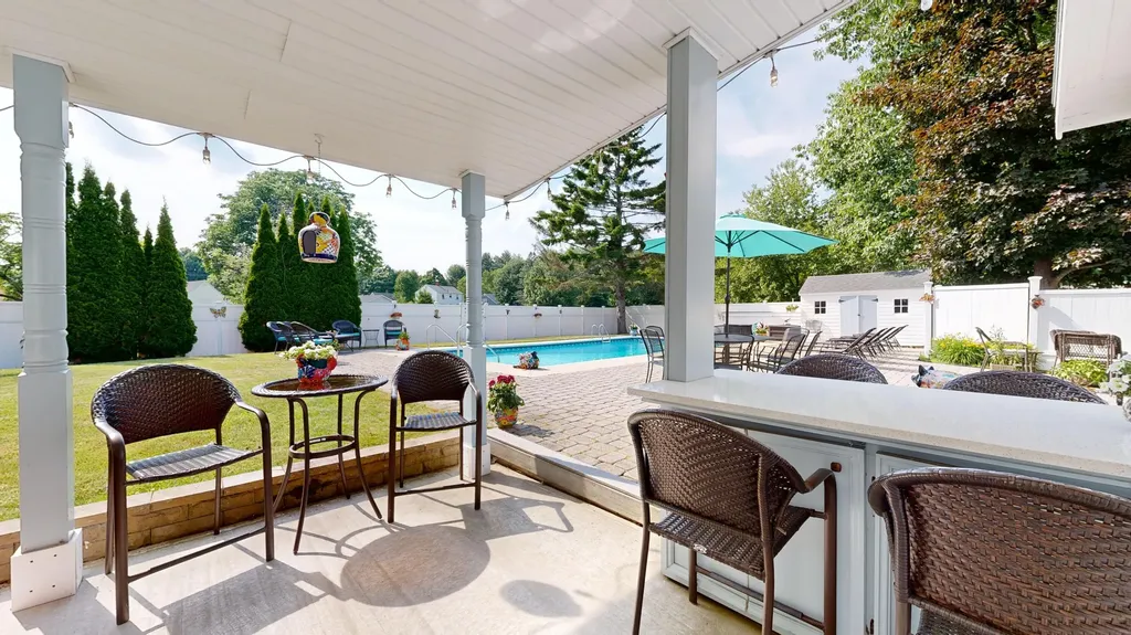 48 Grandview Avenue Auburn ME 04210