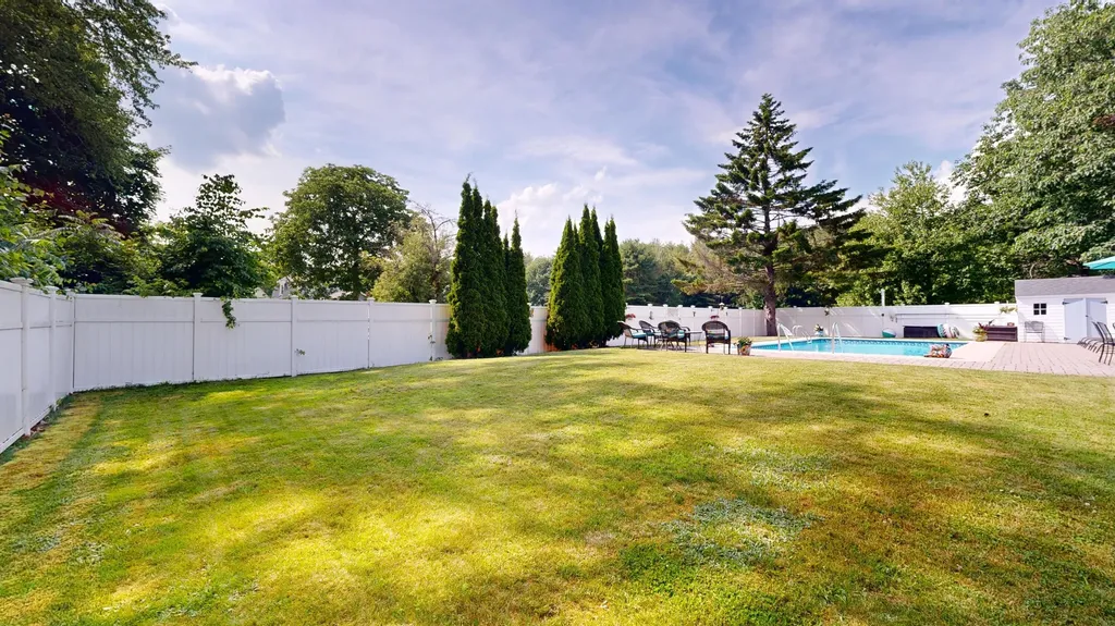 48 Grandview Avenue Auburn ME 04210