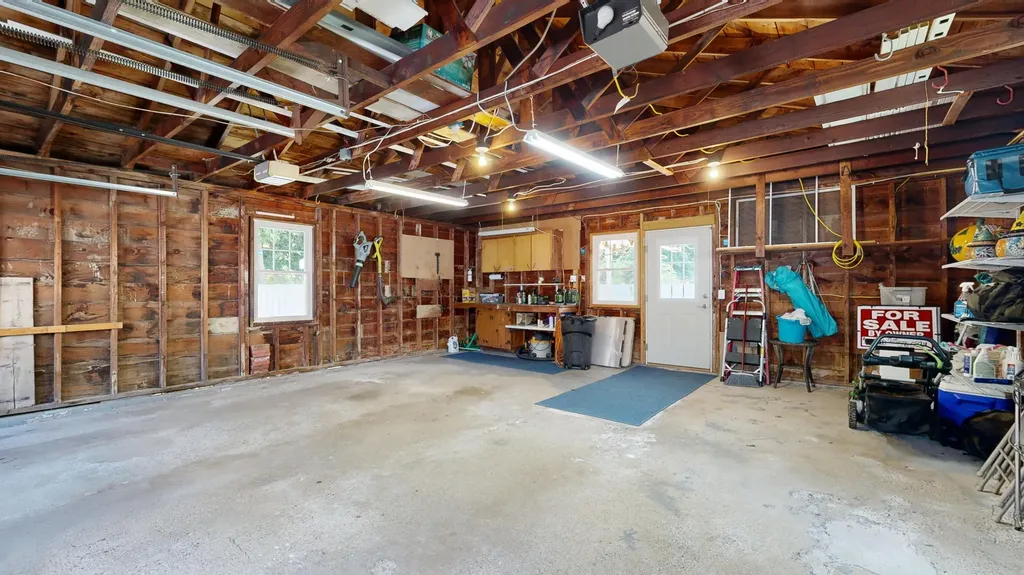 48 Grandview Avenue Auburn ME 04210
