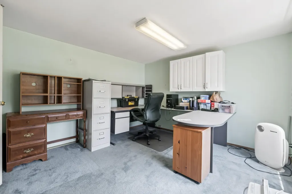 47 Pittston Road Whitefield ME 04353