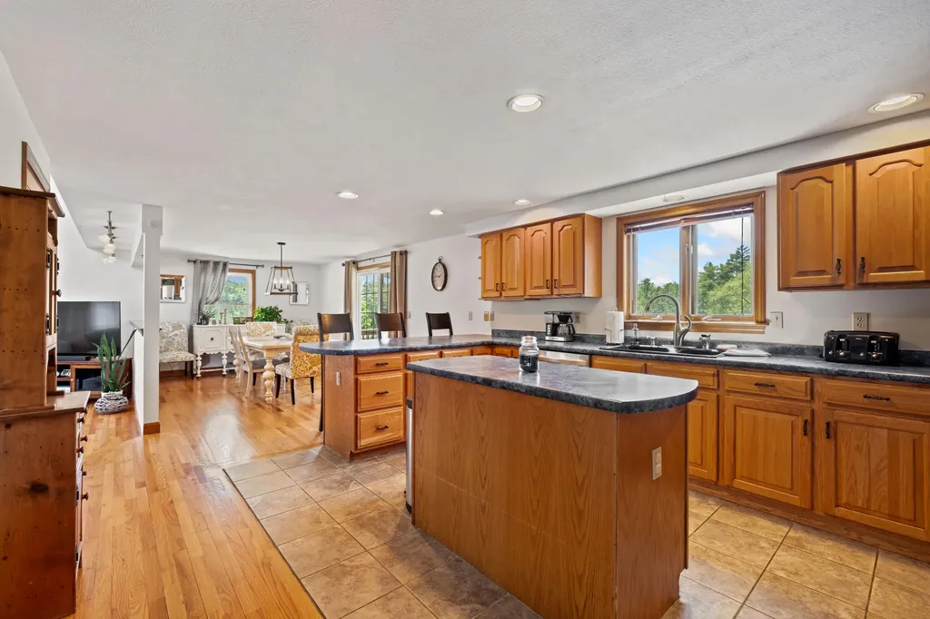 112 Clearview Drive Arundel ME 04046