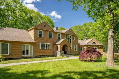 16 Beech Street Kennebunkport ME 04046