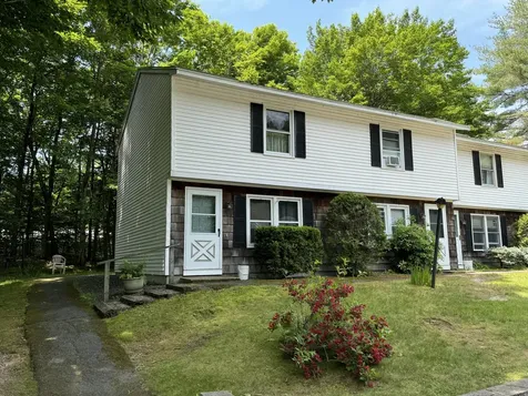 17 Easy Way Windham ME 04062