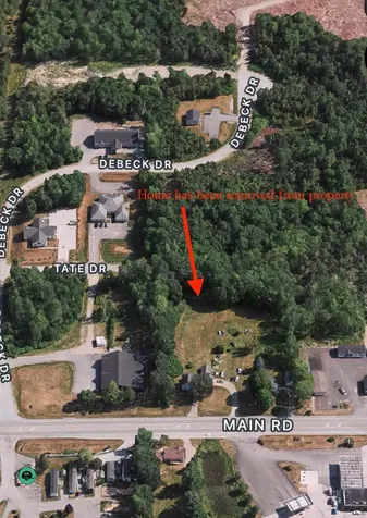 72 Main Road Holden ME 04429