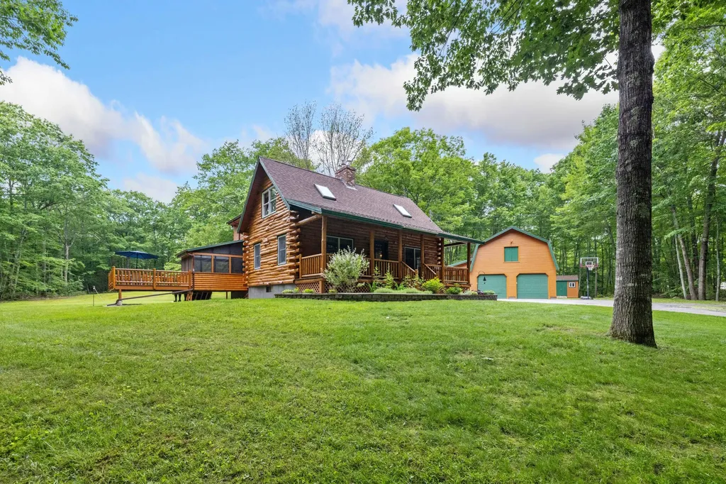 56 Maddox Farm Road W Lyman ME 04002