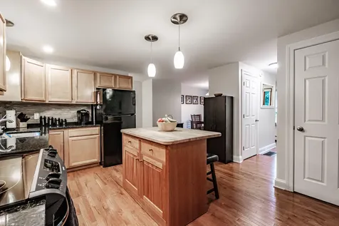 18 Cheechako Road Buxton ME 04093