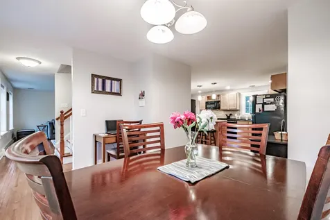18 Cheechako Road Buxton ME 04093