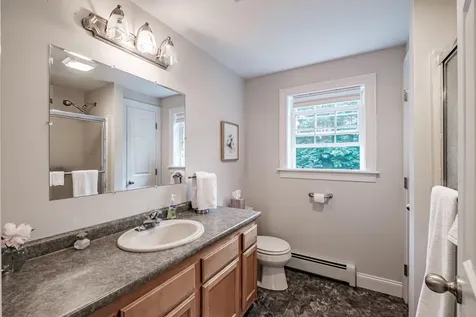 18 Cheechako Road Buxton ME 04093