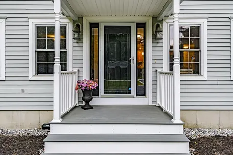 18 Cheechako Road Buxton ME 04093