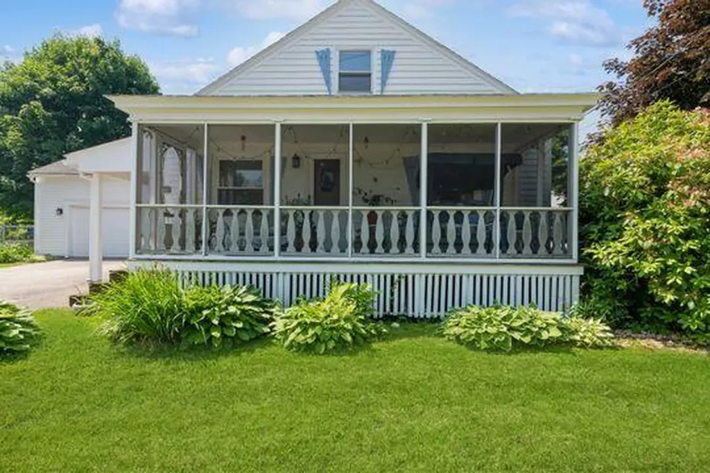 601 Main Street Biddeford ME 04005