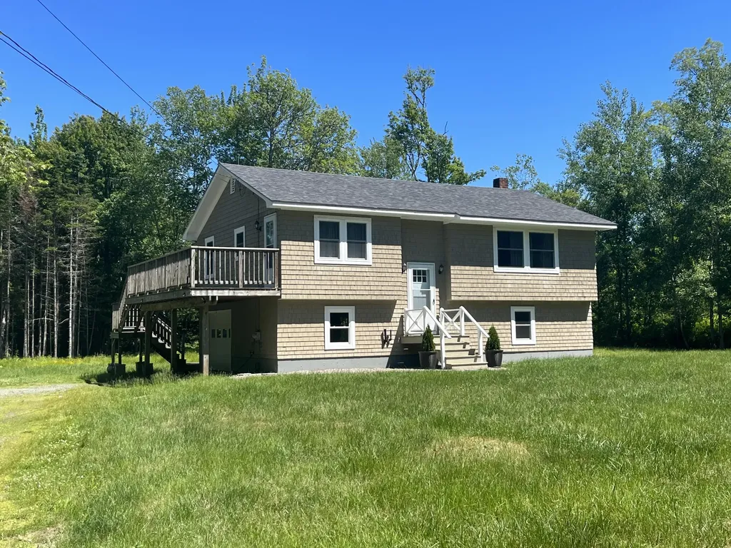 1730 Bayside Road Trenton ME 04605