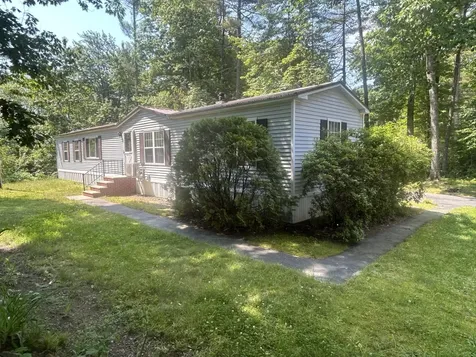 4 Westside Sebago Standish ME 04084
