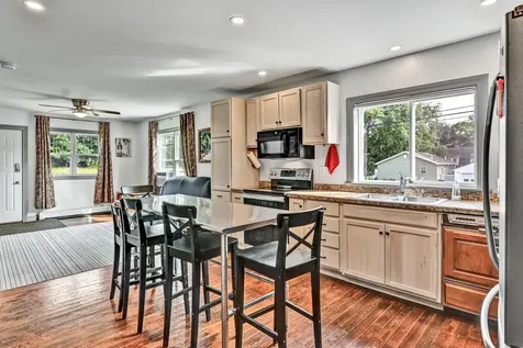 38 Zoar Street Auburn ME 04210