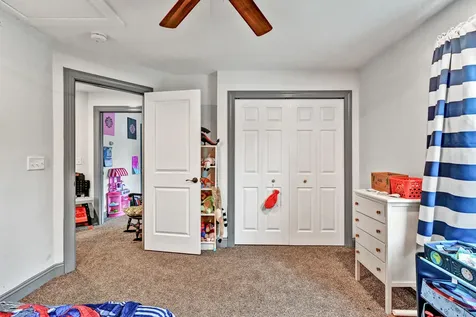 38 Zoar Street Auburn ME 04210