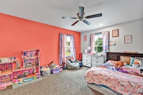 38 Zoar Street Auburn ME 04210