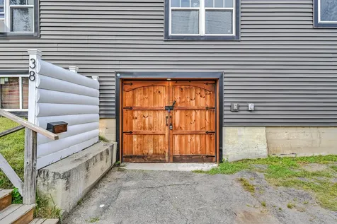38 Zoar Street Auburn ME 04210