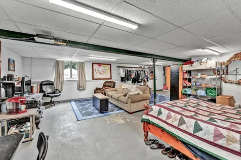 38 Zoar Street Auburn ME 04210