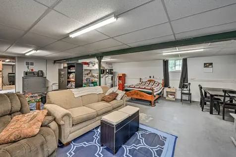 38 Zoar Street Auburn ME 04210