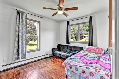 38 Zoar Street Auburn ME 04210