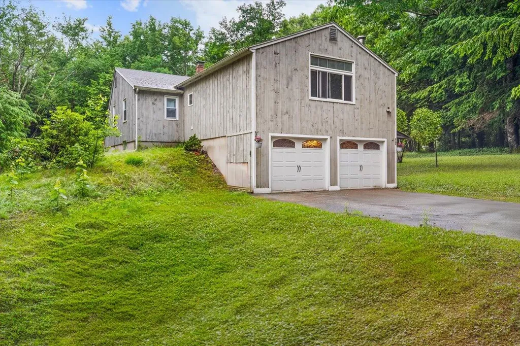 309 Tandberg Trail Windham ME 04062