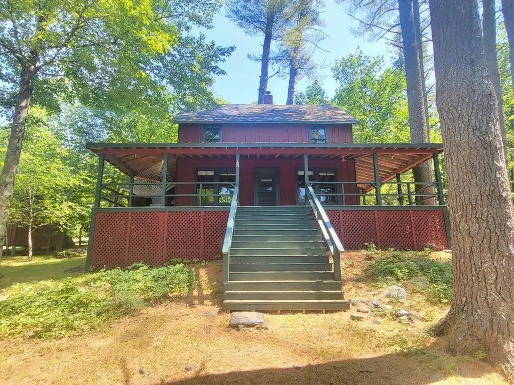 106 Pine Point Road Temple ME 04984