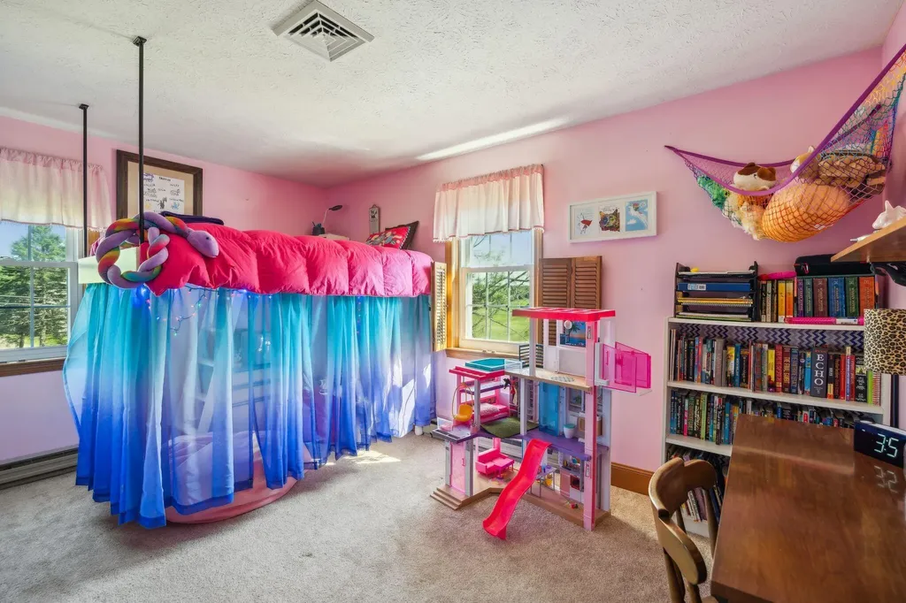 522 Boom Road Saco ME 04072