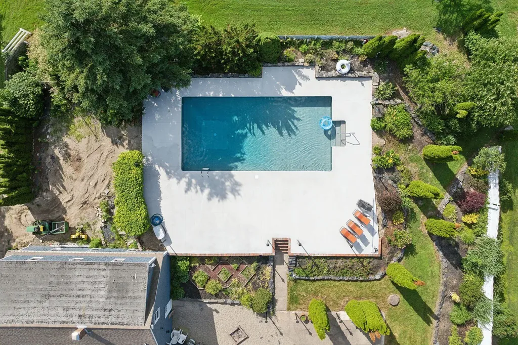 522 Boom Road Saco ME 04072