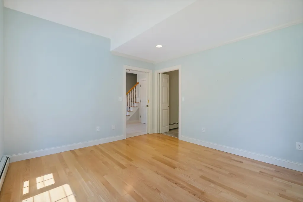4 Preston Lane Kennebunk ME 04043