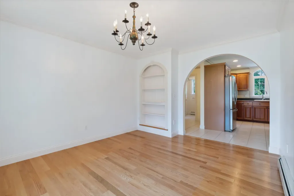4 Preston Lane Kennebunk ME 04043
